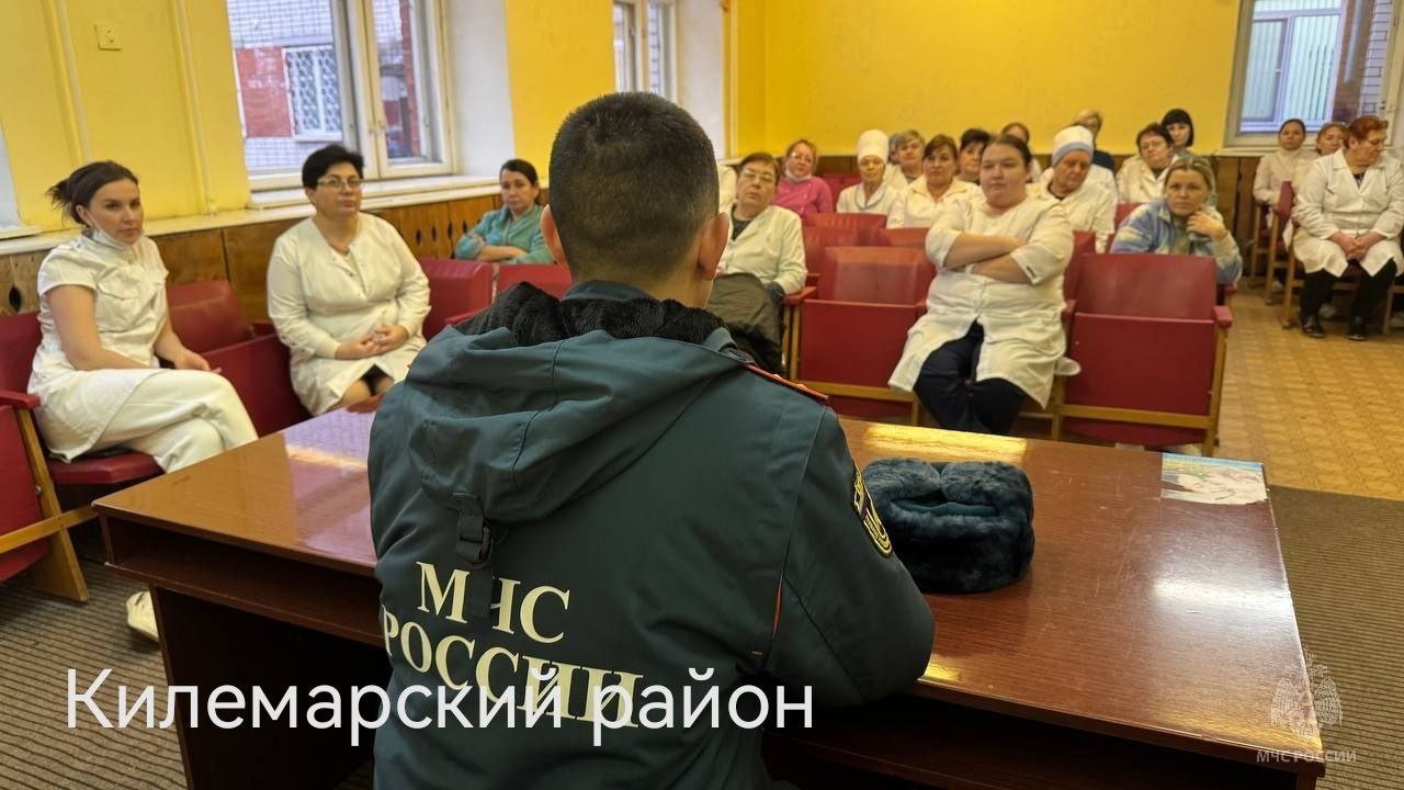 В Марий Эл прошли масштабные пожарно-тактические учения в социально значимых учреждениях с круглосуточным пребыванием людей В Марий Эл прошли масштабные пожарно-тактические учения в социально значимых учреждениях с круглосуточным пребыванием людей