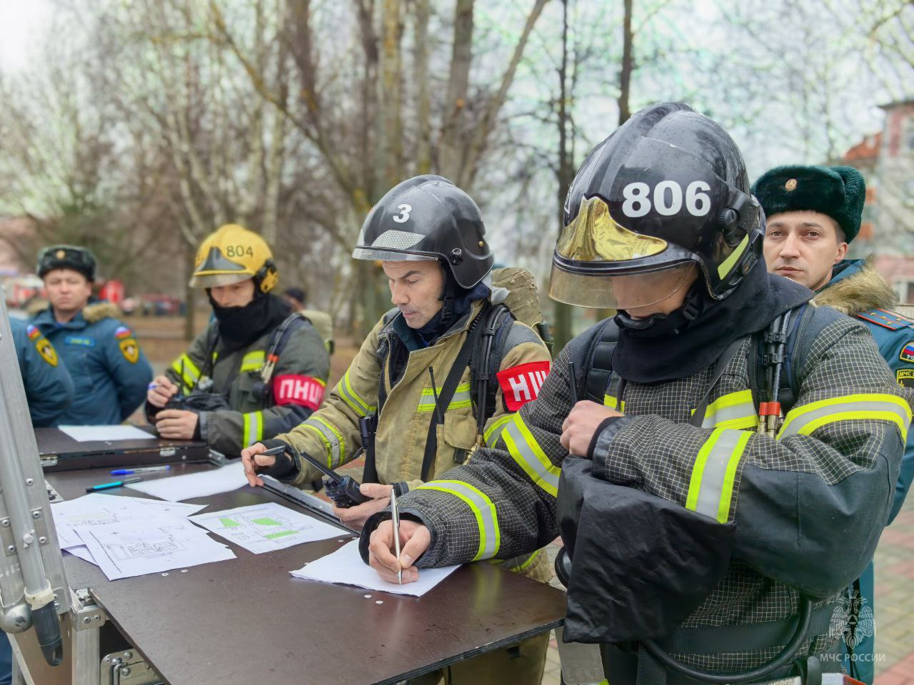 В Йошкар-Оле прошли показные пожарно-тактические учения на базе Медико-санитарной части № 1 В Йошкар-Оле прошли показные пожарно-тактические учения на базе Медико-санитарной части № 1