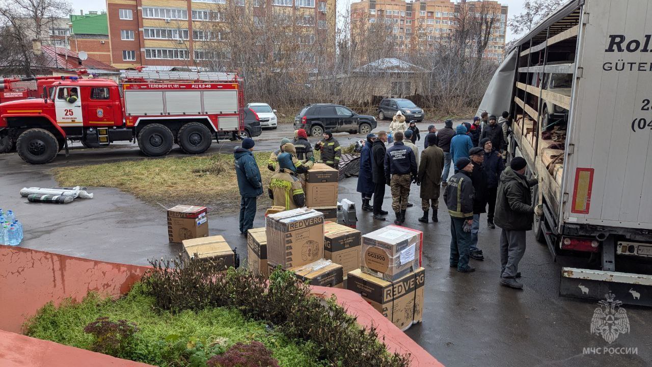 Гуманитарная помощь из Республики Марий Эл отправлена бойцам в зону СВО Гуманитарная помощь из Республики Марий Эл отправлена бойцам в зону СВО