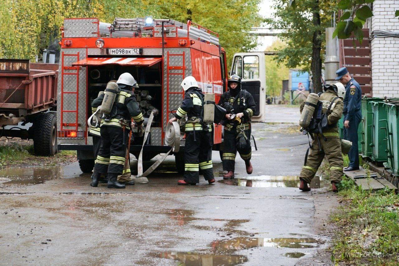 Доброе утро!. Пусть этот день будет наполнен позитивными событиями, приятными встречами и маленькими победами