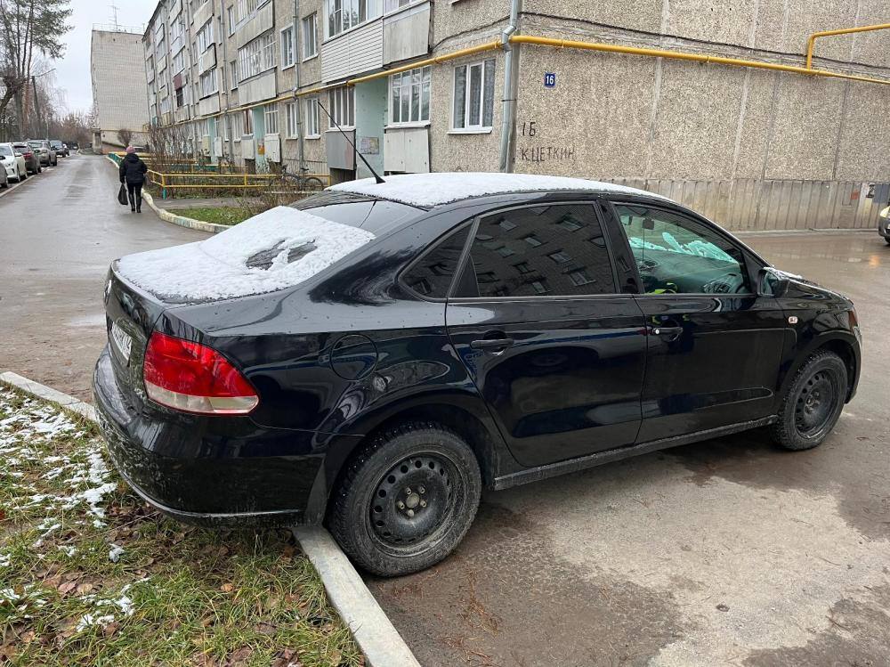 В рамках акции «Виден — значит жив!» в г. Звенигово вблизи пешеходного перехода автоинспекторы провели акцию «Стань заметнее! Засветись!» В рамках акции «Виден — значит жив!» в г. Звенигово вблизи пешеходного перехода автоинспекторы провели акцию «Стань заметнее! Засветись!»