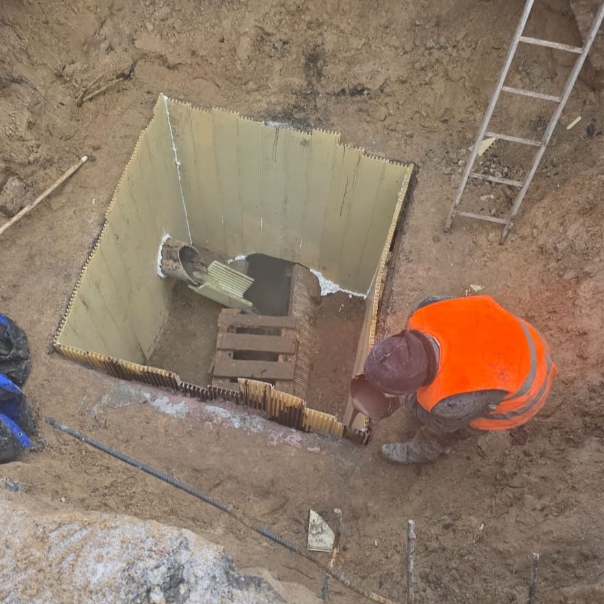 Важно: На завершенных участках полностью восстановлена несущая способность трубопровода и его гидравлические характеристики, что гарантирует долгий срок службы коллектора Важно: На завершенных участках полностью восстановлена несущая способность трубопровода и его гидравлические характеристики, что гарантирует долгий срок службы коллектора