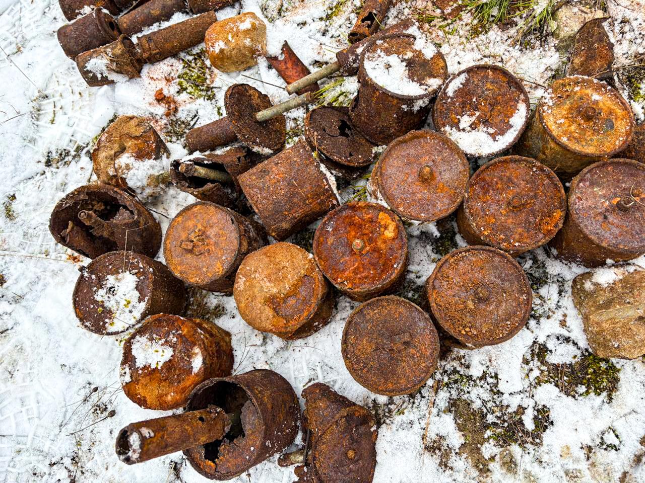 Житель поселка Суслонгер в Звениговском районе случайно выкопал 47 гранат времен Великой Отечественной войны