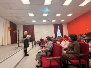 В рамках акции Виден - значит жив! сотрудники Госавтоинспекции и ПДН провели встречи с родителями учащихся образовательных организаций Горномарийского района