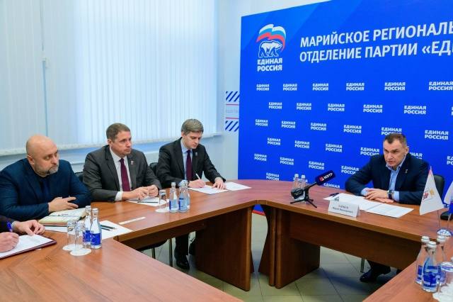 Антон Трудинов: Поручение Главы региона по ремонту тротуара будет исполнено!