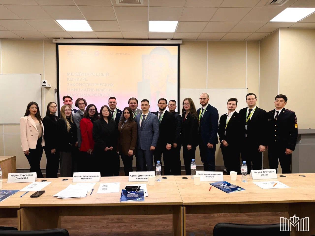 СОЦИАЛЬНАЯ ПОДДЕРЖКА, ЖИЛИЩНЫЕ ВОПРОСЫ И ЗАКОНОТВОРЧЕСКИЕ ИНИЦИАТИВЫ — ВСЕ ОБ АКТИВНОСТИ ДЕПУТАТОВ НА МИНУВШЕЙ НЕДЕЛЕ СОЦИАЛЬНАЯ ПОДДЕРЖКА, ЖИЛИЩНЫЕ ВОПРОСЫ И ЗАКОНОТВОРЧЕСКИЕ ИНИЦИАТИВЫ — ВСЕ ОБ АКТИВНОСТИ ДЕПУТАТОВ НА МИНУВШЕЙ НЕДЕЛЕ