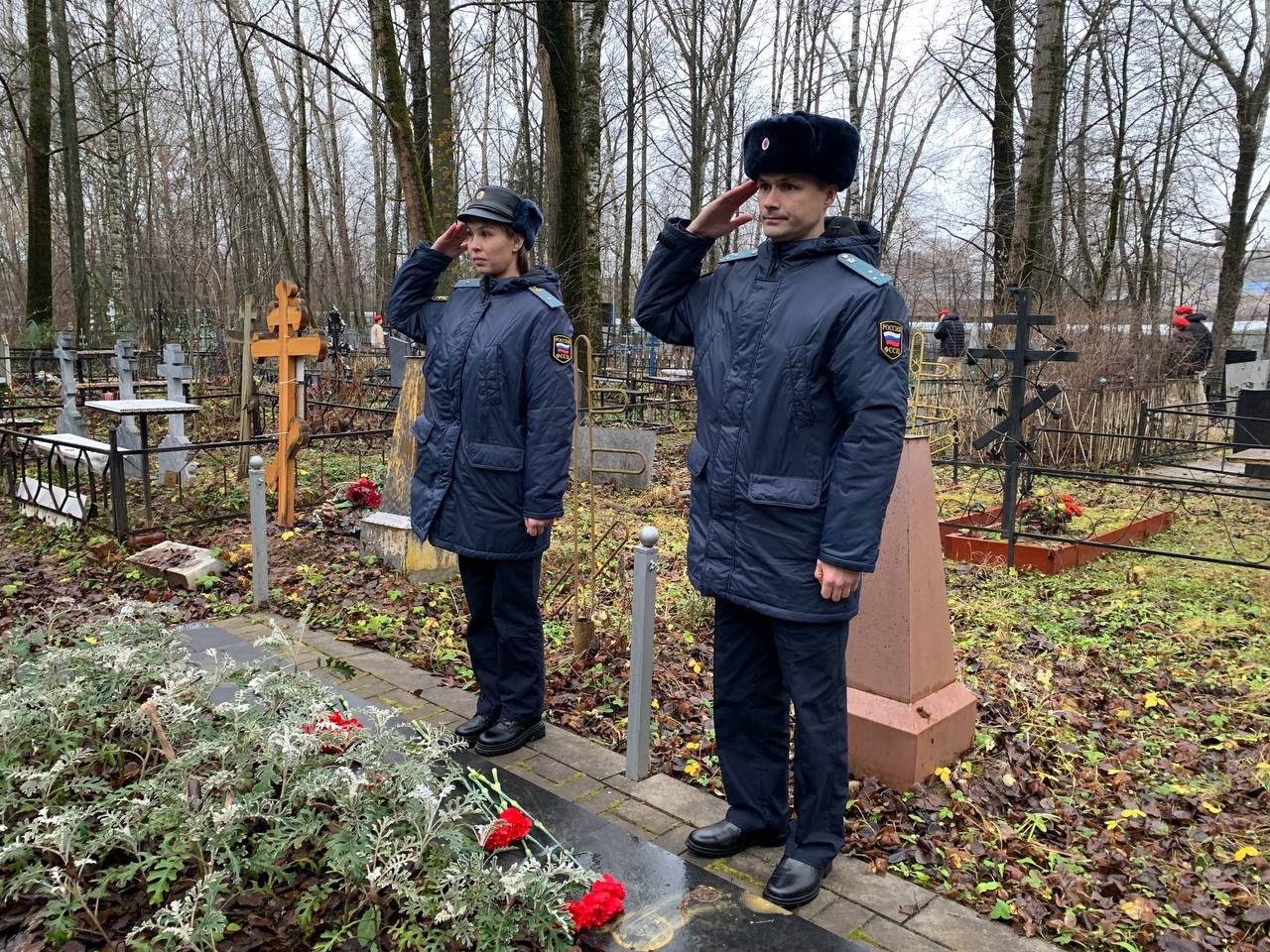 В День Неизвестного солдата на Марковском кладбище почтили память погибших героев
