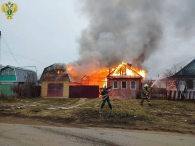 По оперативной информации, около 10 часов 06.12.2025 в частном домовладении в г. Волжск произошел пожар