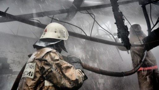 В Оршанском районе пожар охватил два дома и два сарая