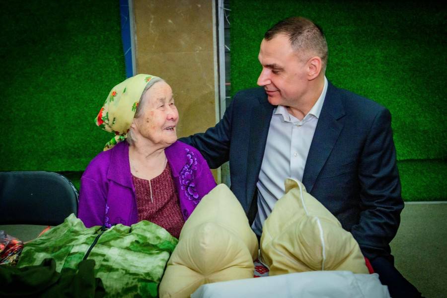 Юрий Зайцев и Сергей Миронов поблагодарили добровольцев за поддержку участников специальной военной операции Юрий Зайцев и Сергей Миронов поблагодарили добровольцев за поддержку участников специальной военной операции