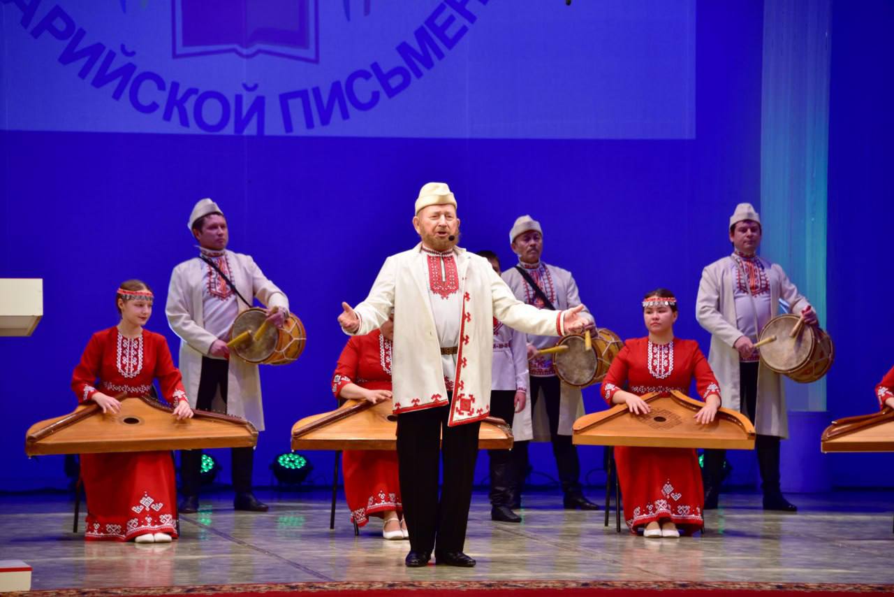 Сегодня в Марий Эл отметили государственный праздник – День марийской письменности