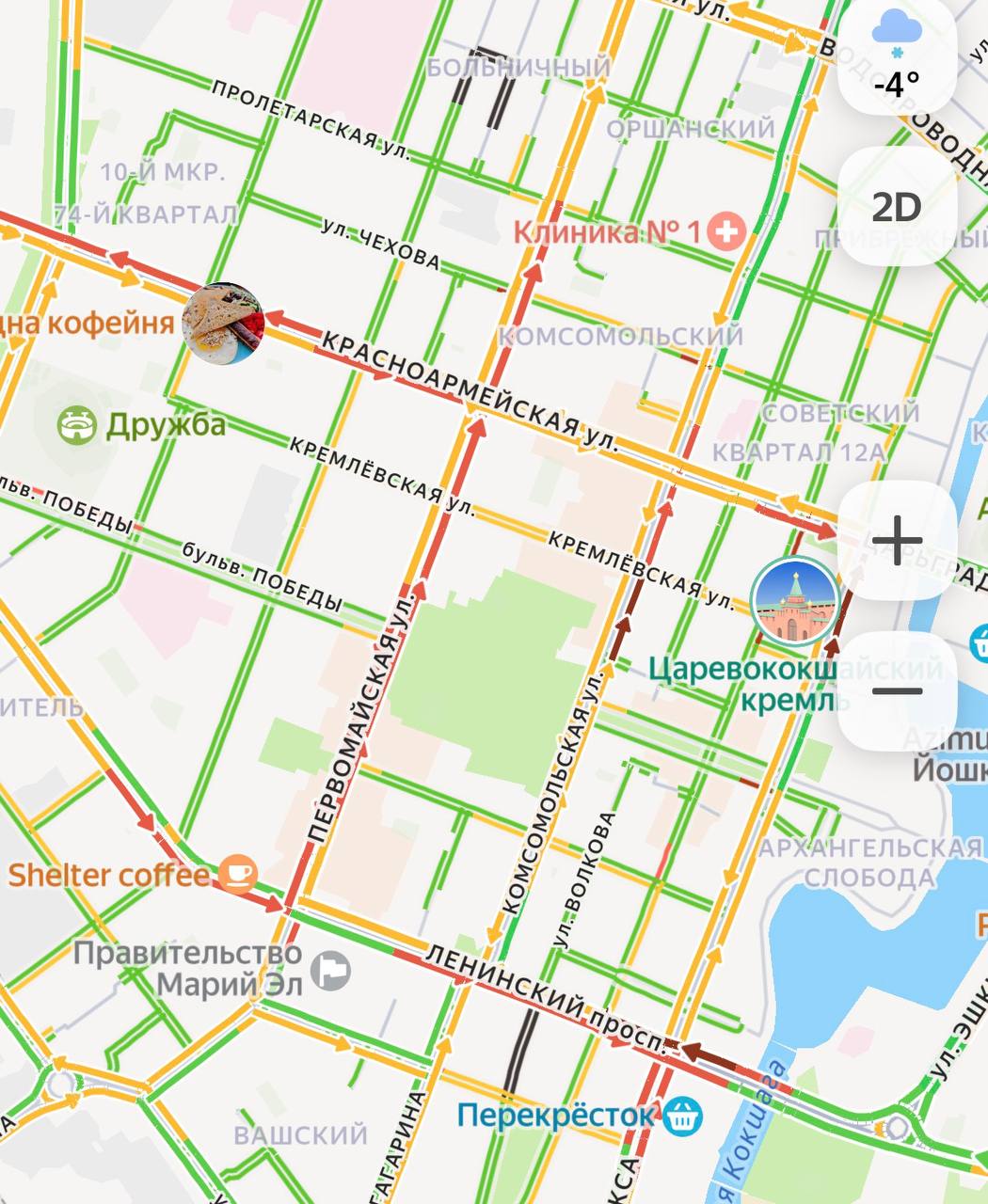 Из-за снегопада в центре Йошкар-Олы движение затруднено