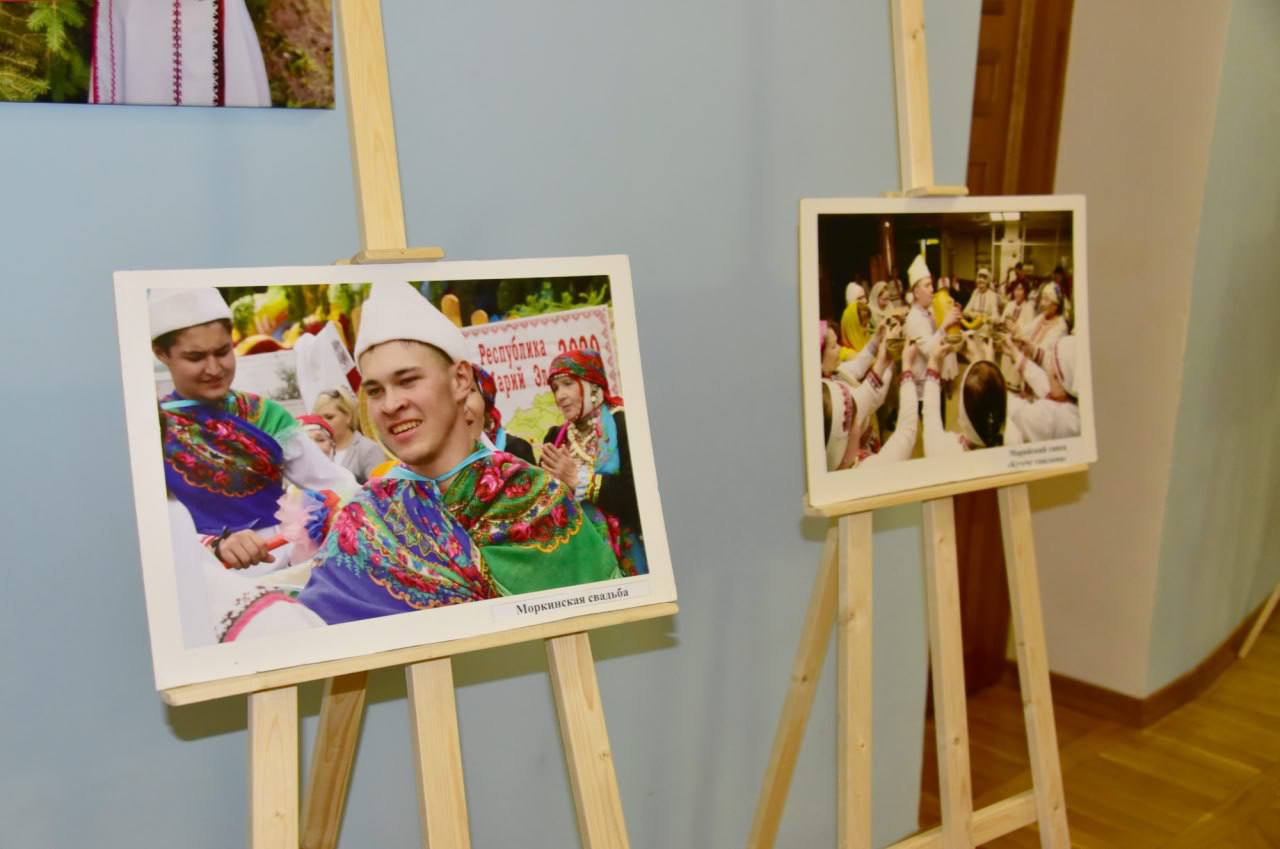 Сегодня в Марий Эл отметили государственный праздник – День марийской письменности Сегодня в Марий Эл отметили государственный праздник – День марийской письменности