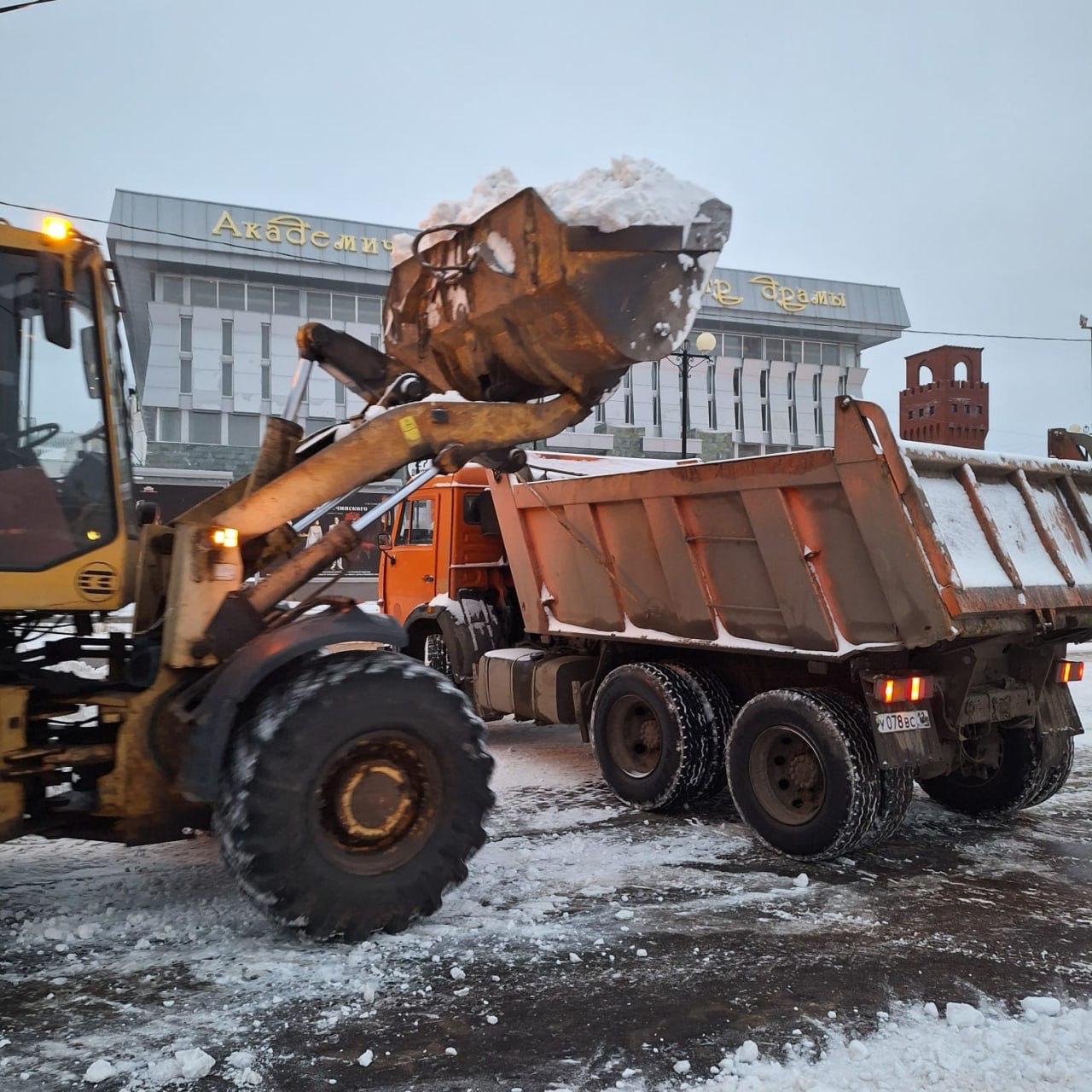 В мэрии Йошкар-Олы рассказали, как ведется работа по ликвидированию последствий первых снегопадов
