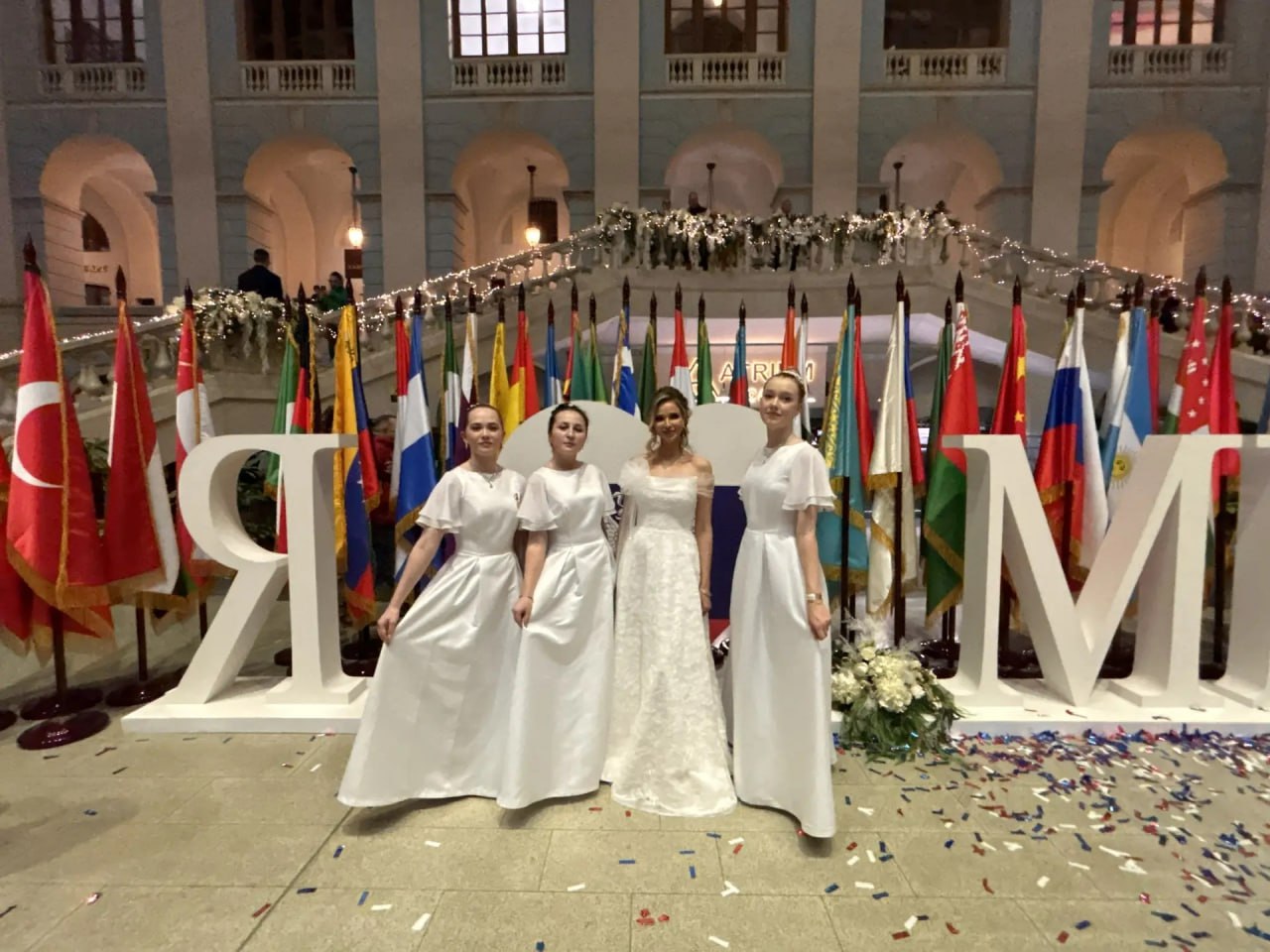 На юбилейном Кадетском балу в Кремле успешно выступили юноши и девушки из Марий Эл На юбилейном Кадетском балу в Кремле успешно выступили юноши и девушки из Марий Эл