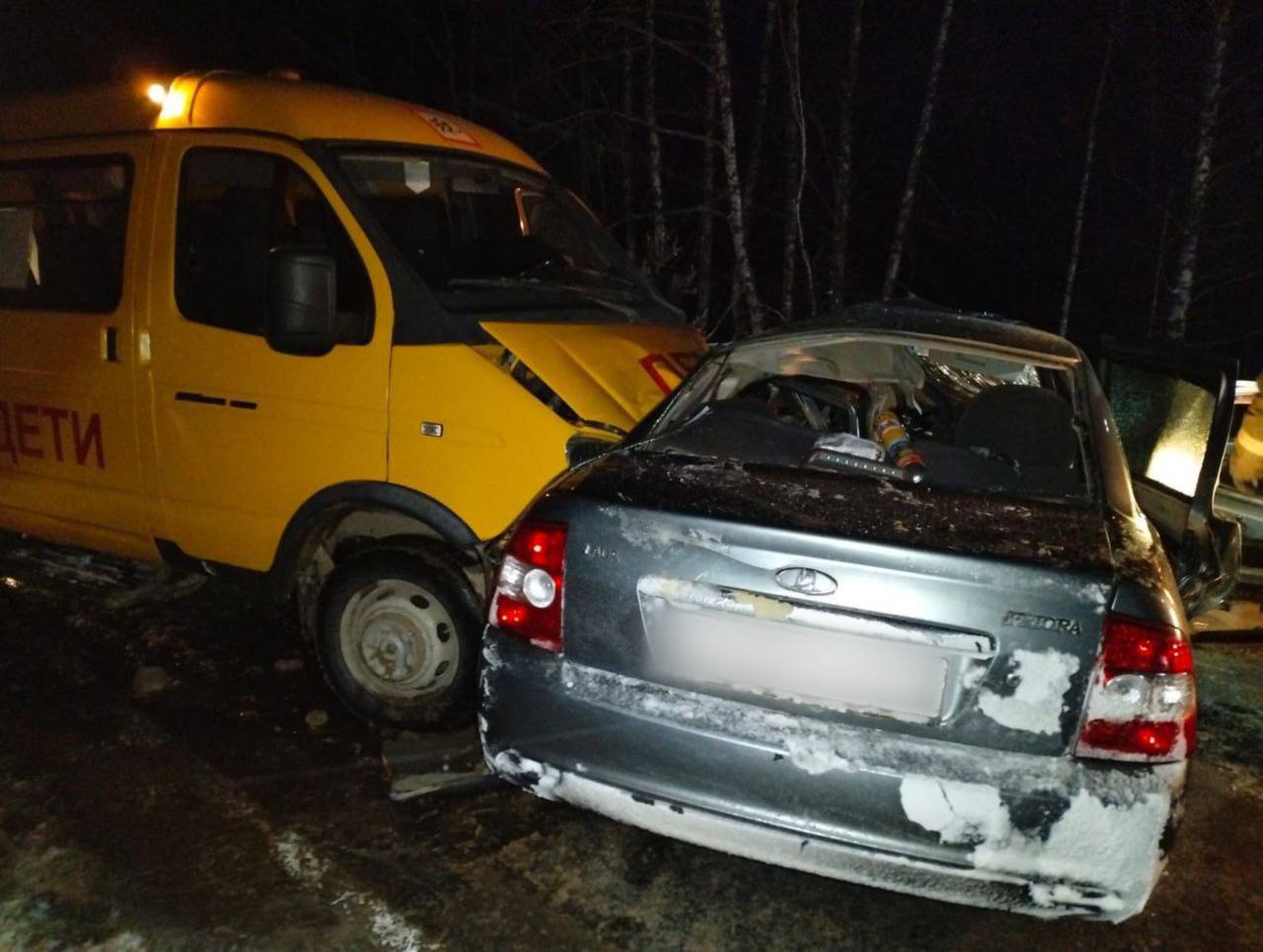 В Республике Марий Эл возбуждено уголовное дело по факту дорожно-транспортного происшествия со школьным автобусом