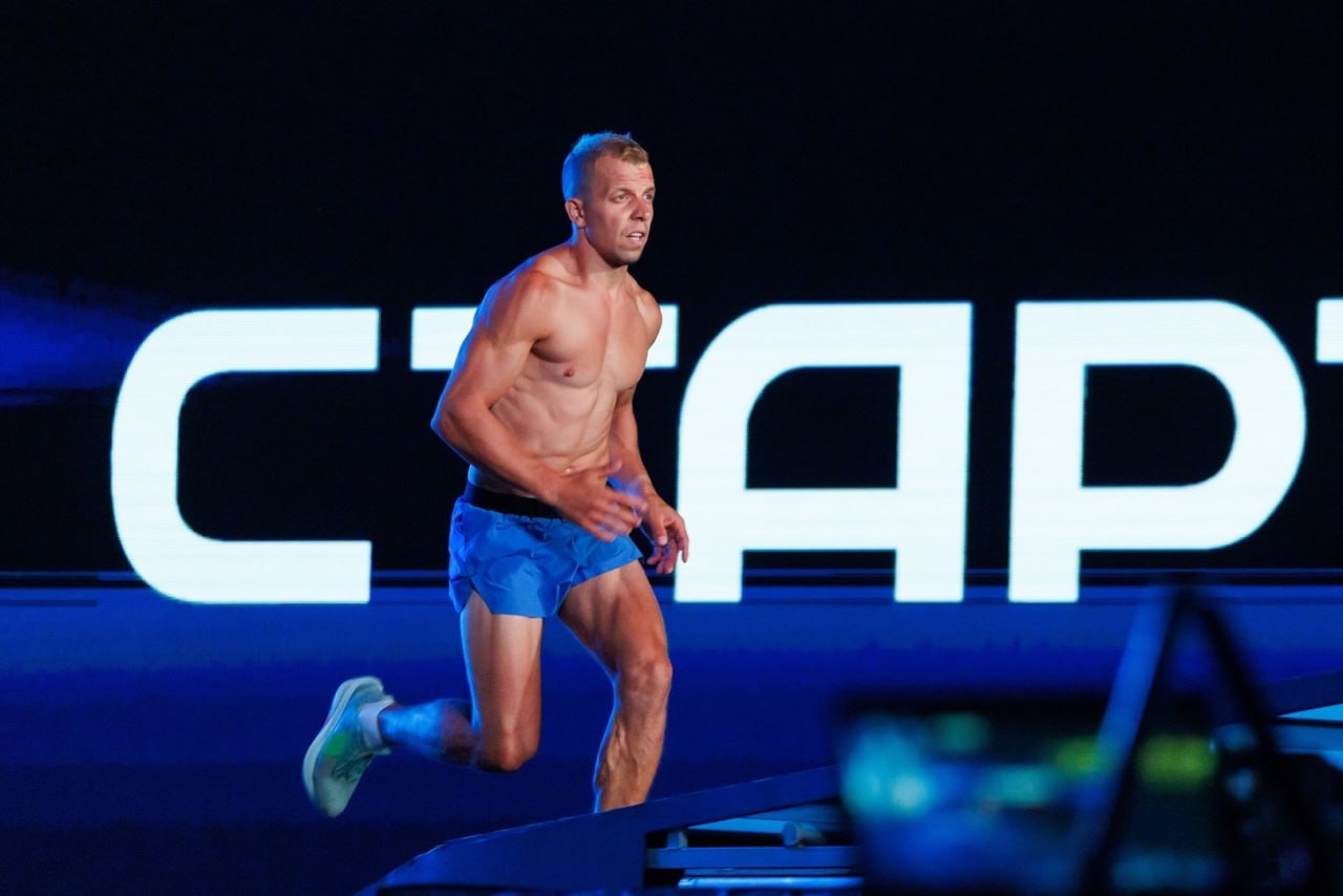 На телеканале СТС завтра, 14 декабря, в 16 часов 50 минут в эфир выйдет новый выпуск экстремального спортивно-развлекательного шоу «Суперниндзя»