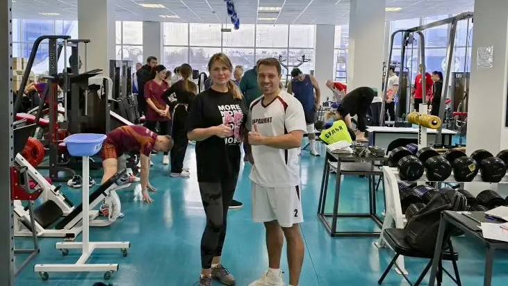 Наша команда — чемпионы!. В ежегодной спартакиаде органов государственной власти, проводившейся в рамках программы «Спорт России», команда Государственного Собрания одержала убедительную победу, поднявшись на высшую ступень... Наша команда — чемпионы!. В ежегодной спартакиаде органов государственной власти, проводившейся в рамках программы «Спорт России», команда Государственного Собрания одержала убедительную победу, поднявшись на высшую ступень...