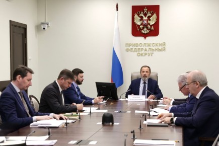 Юрий Зайцев: На совещании под председательством полномочного представителя Президента России в ПФО Игоря Анатольевича Комарова обсудили ключевые направления работы для регионов Приволжья