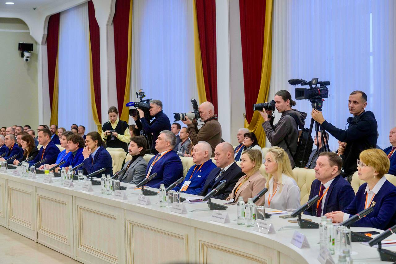 В МАРИЙ ЭЛ ОБСУДИЛИ ПРАКТИЧЕСКОЕ ПРИМЕНЕНИЕ ИСКУССТВЕННОГО ИНТЕЛЛЕКТА В КУЛЬТУРЕ И МЕДИА В МАРИЙ ЭЛ ОБСУДИЛИ ПРАКТИЧЕСКОЕ ПРИМЕНЕНИЕ ИСКУССТВЕННОГО ИНТЕЛЛЕКТА В КУЛЬТУРЕ И МЕДИА