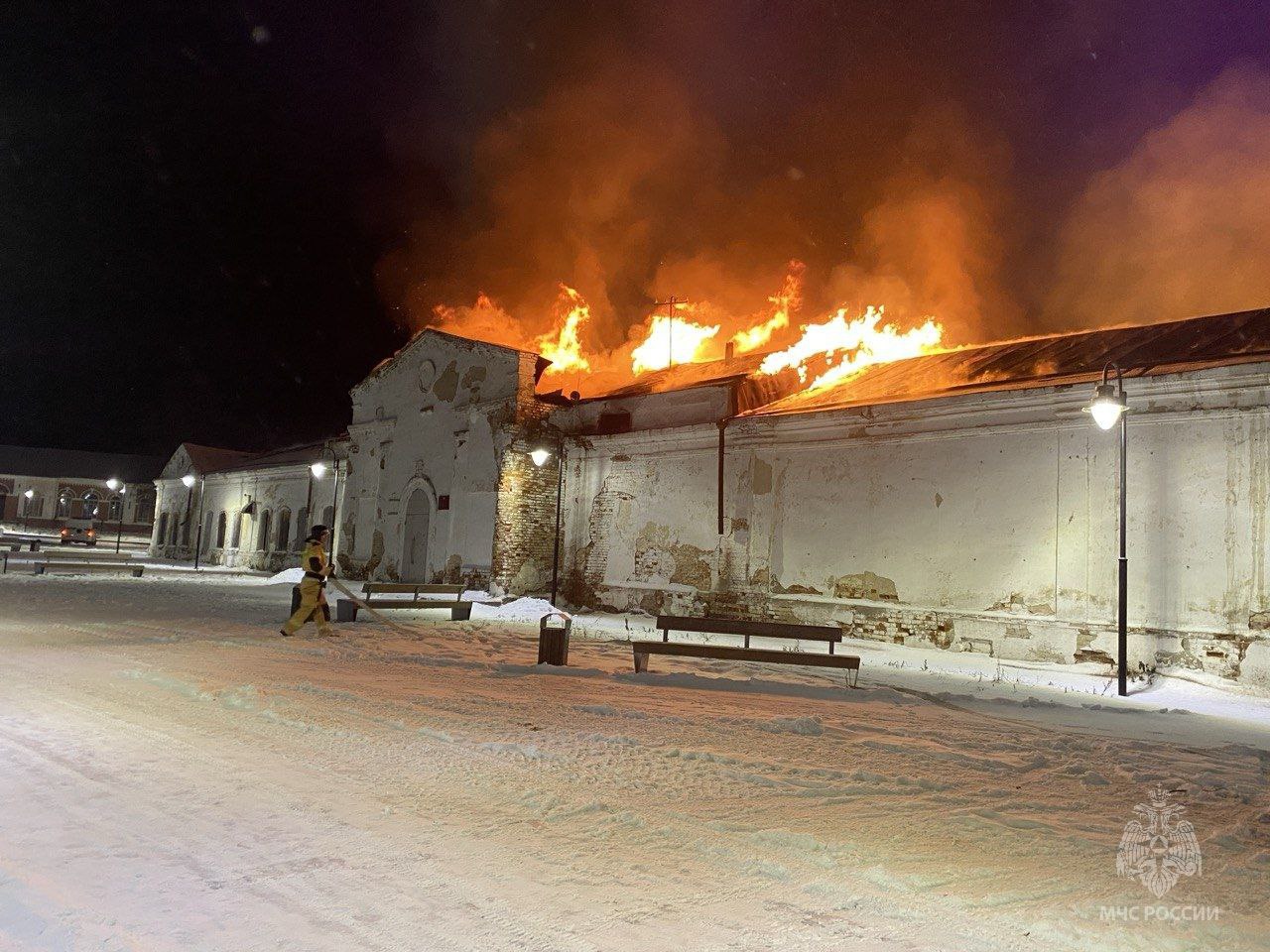 В Козьмодемьянске ликвидирован крупный пожар В Козьмодемьянске ликвидирован крупный пожар
