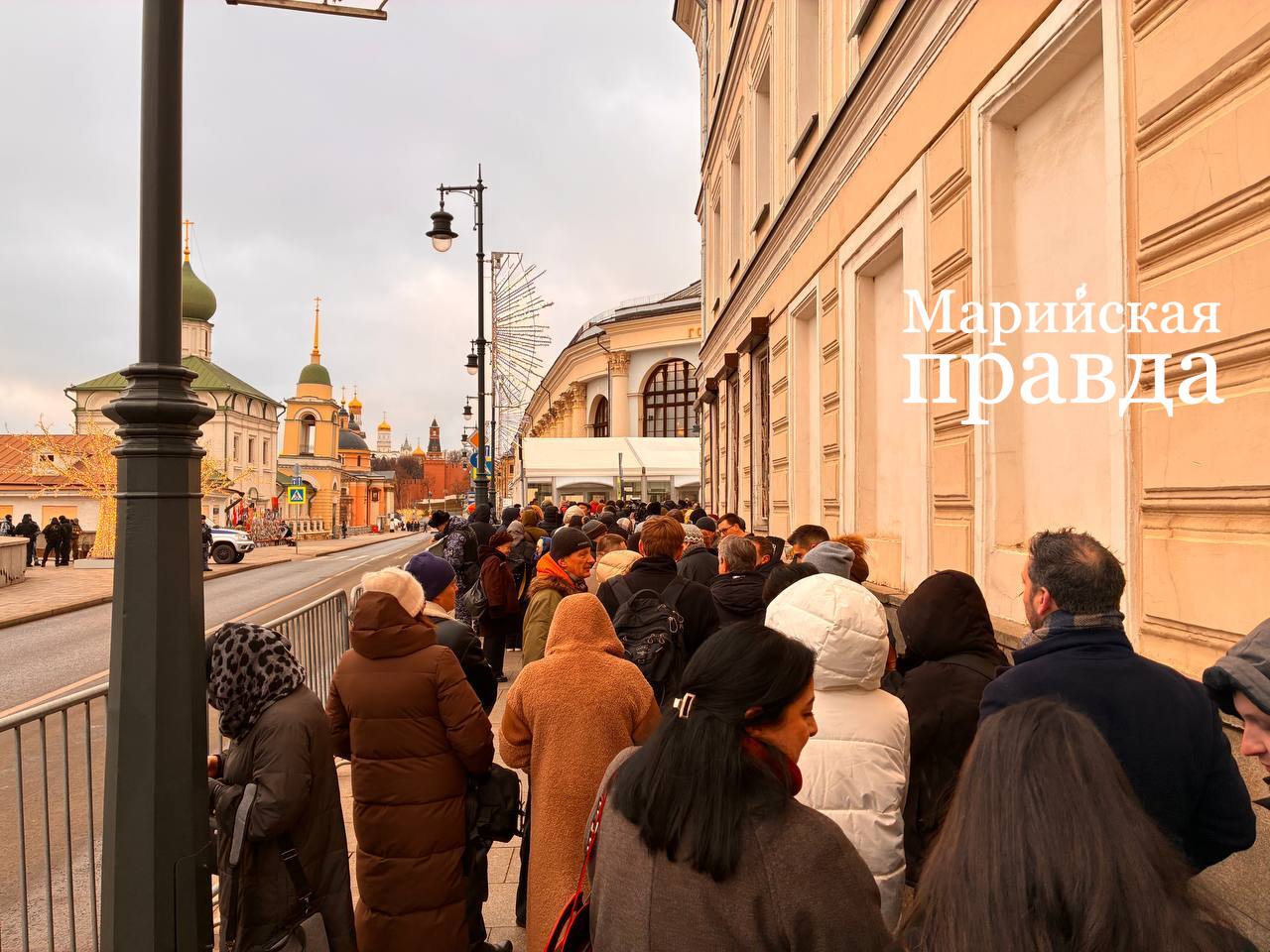 Владимир Путинин 19 декабря провел прямую линию: 4,5 часа в эфире и 71 вопрос от россиян Владимир Путинин 19 декабря провел прямую линию: 4,5 часа в эфире и 71 вопрос от россиян