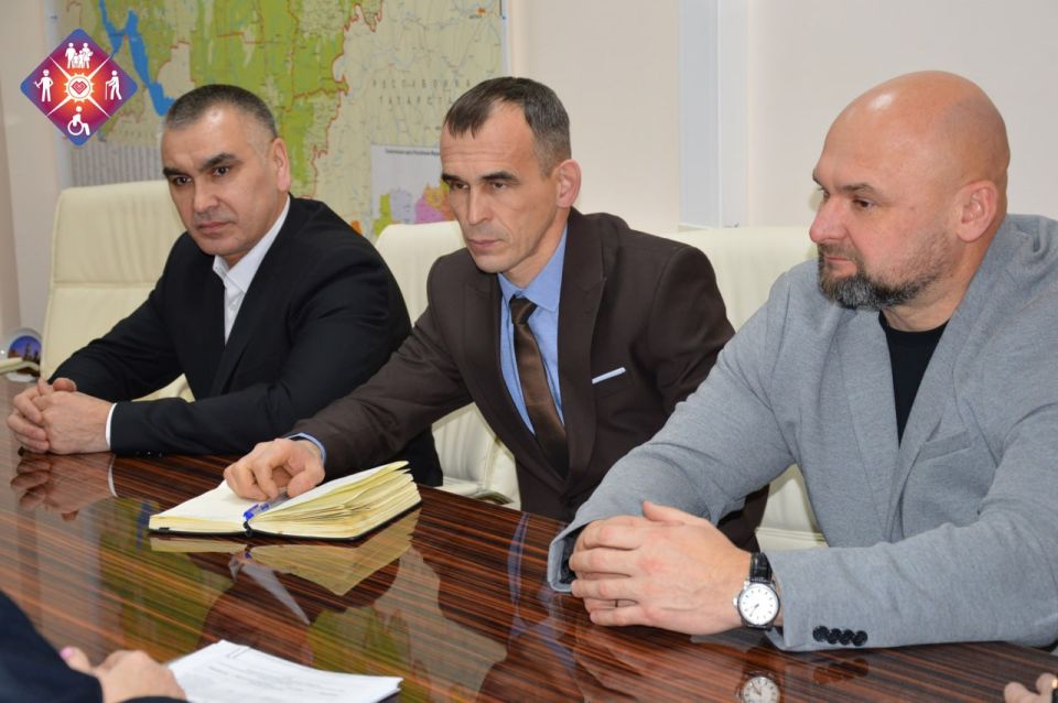 � ������������ ����� � ���������� ������ ������� ������ ������� � ����������� �������� ��������� ������ ����� ��. �������-����