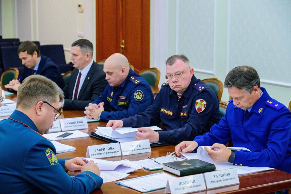 В преддверии новогодних праздников власти Марий Эл провели итоговое в этом году совместное заседание Антитеррористической комиссии и Оперативного штаба в республике