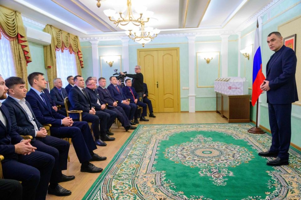 ����� ����� �� ���������� � ����������� ��������� ������ ����� ��. �������-����