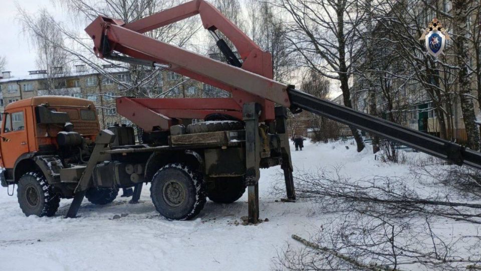 ����� ������ ���-����� ������������� ���������� ������ ���������� ���������� � �� �� �� �� ��� ������ ��������� ���� �� ��������� ������������, ���������������� �. �� �. 2 ��. 238 �� �� (�������� �����, �� ����������...