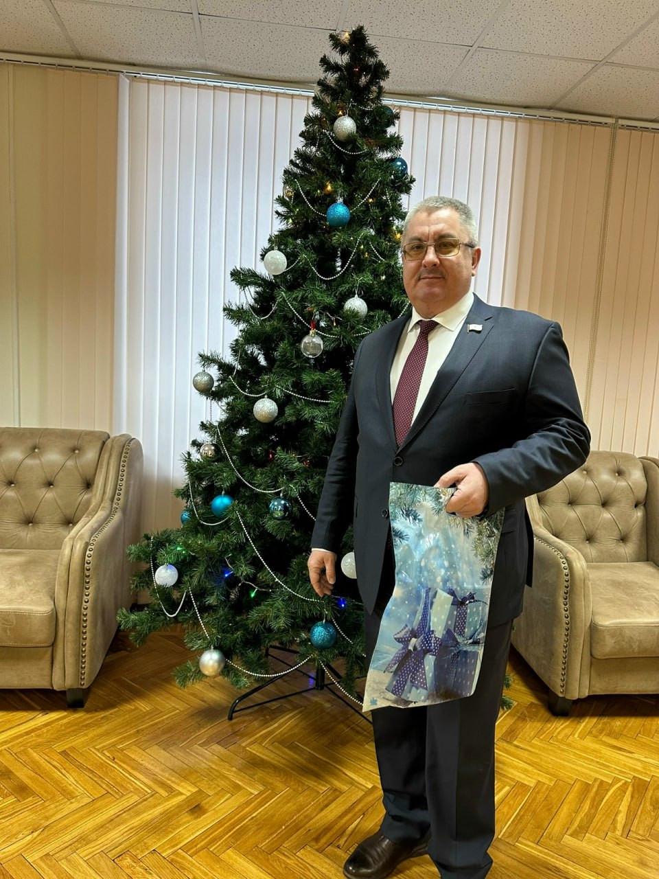 Депутаты Госсобрания Марий Эл стали настоящими волшебниками для детей Депутаты Госсобрания Марий Эл стали настоящими волшебниками для детей