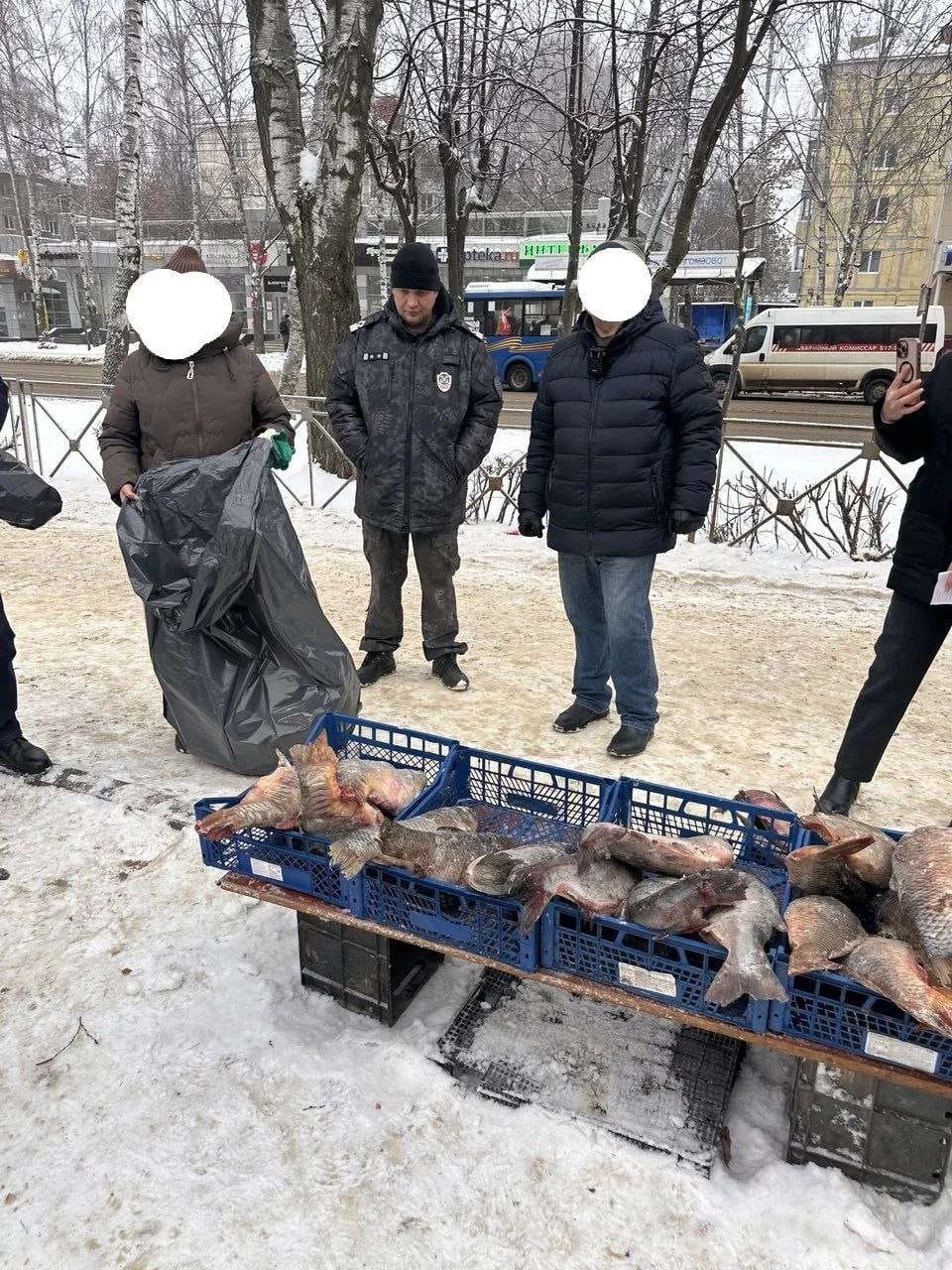 Перед новым годом в Йошкар-Оле и селе Сидельниково Звениговского прошли рейды по местам незаконной торговли рыбой
