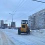 В Йошкар-Оле продолжается уборка снега после сильного снегопада и метели