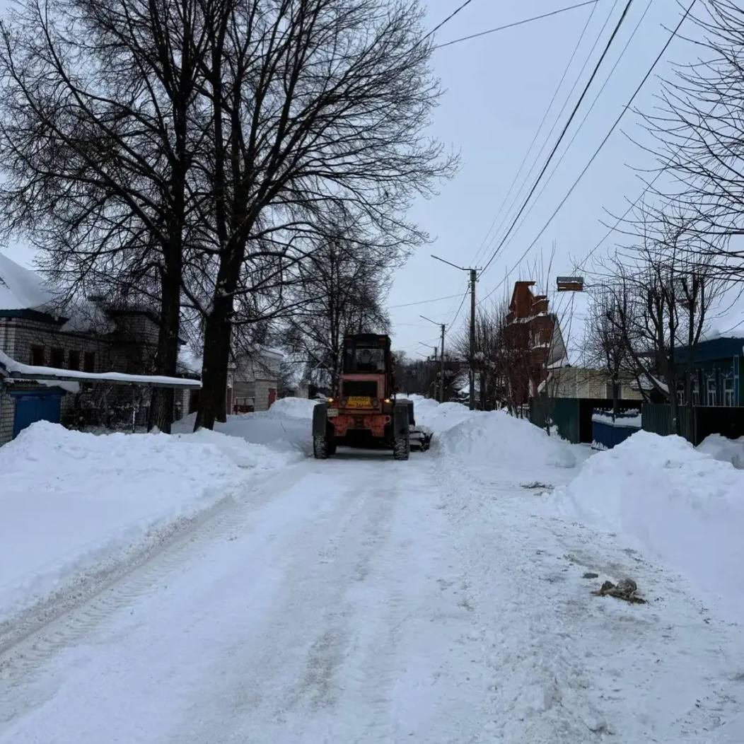 Снегоуборочная кампания в столице Марий Эл: работаем и в праздники! Снегоуборочная кампания в столице Марий Эл: работаем и в праздники!