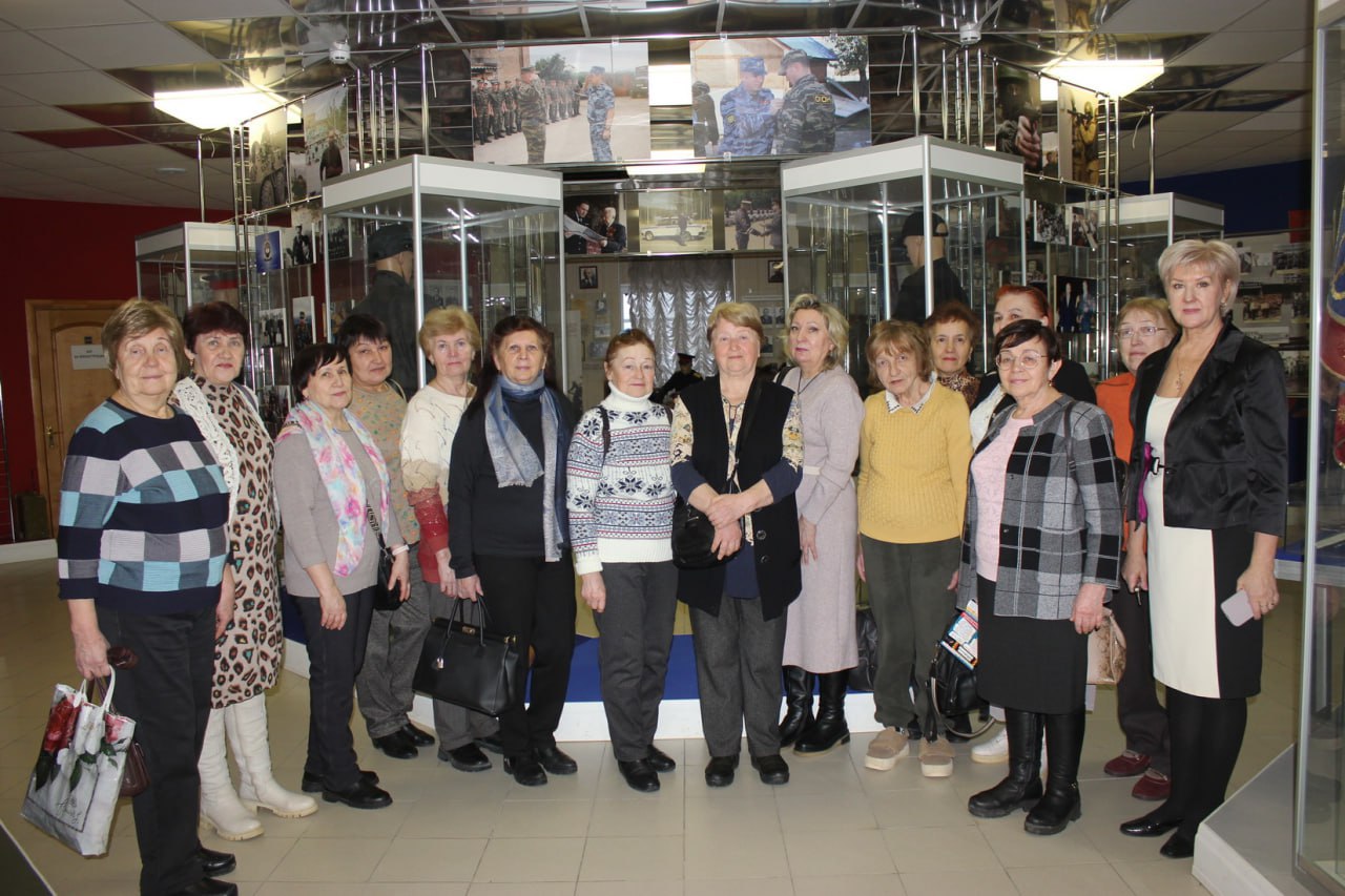 В Республике Марий Эл полицейские проводят уроки кибербезопасности для старшего поколения