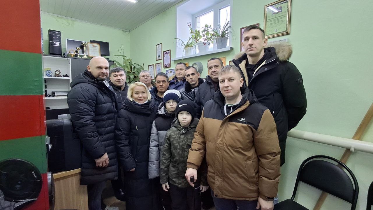 В Морках прошел турнир по борьбе корэш среди юношей, посвященный воинам, погибшим на СВО