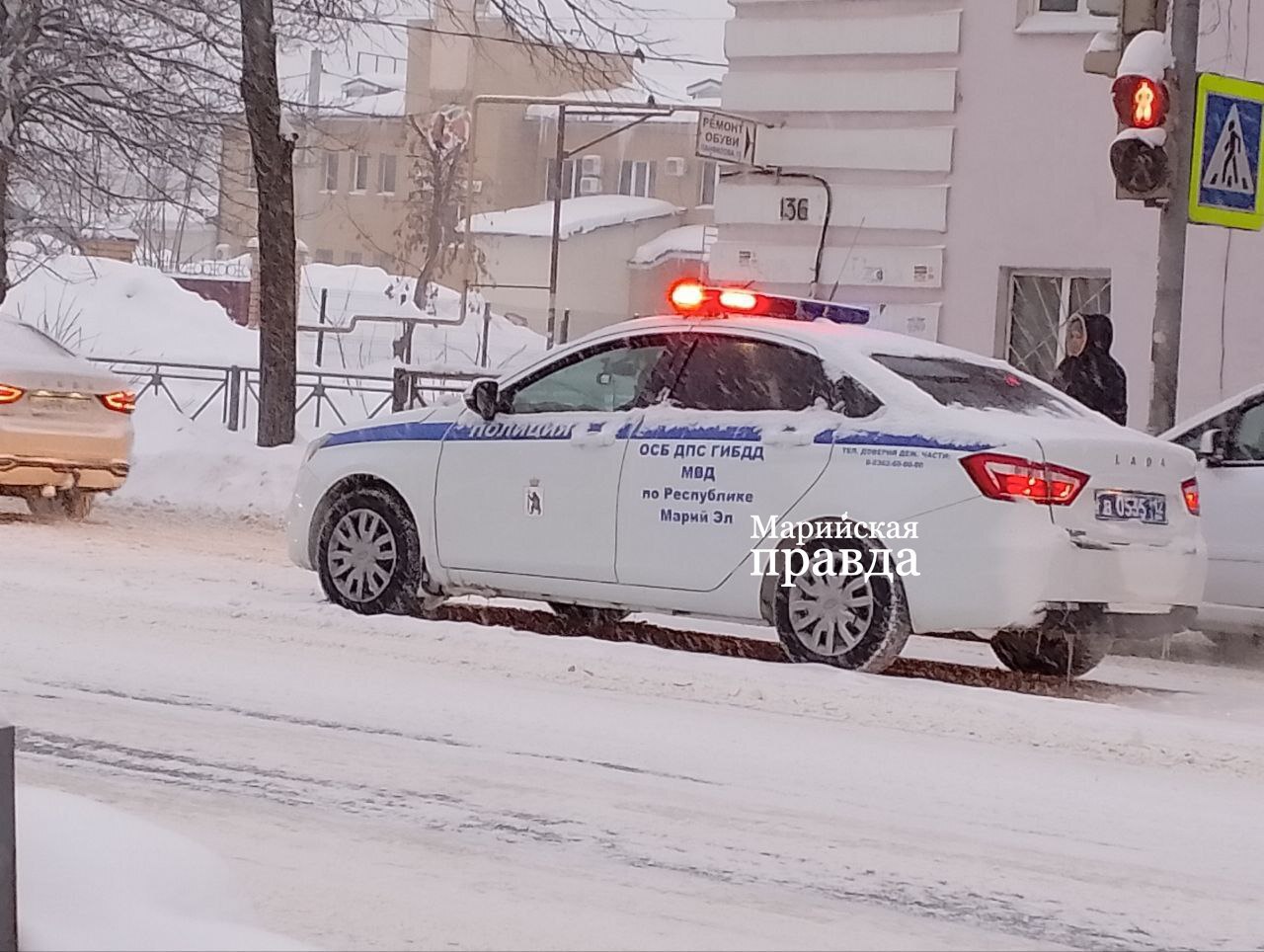 Сегодня утром в Йошкар-Оле на пешеходном переходе сбили ребенка