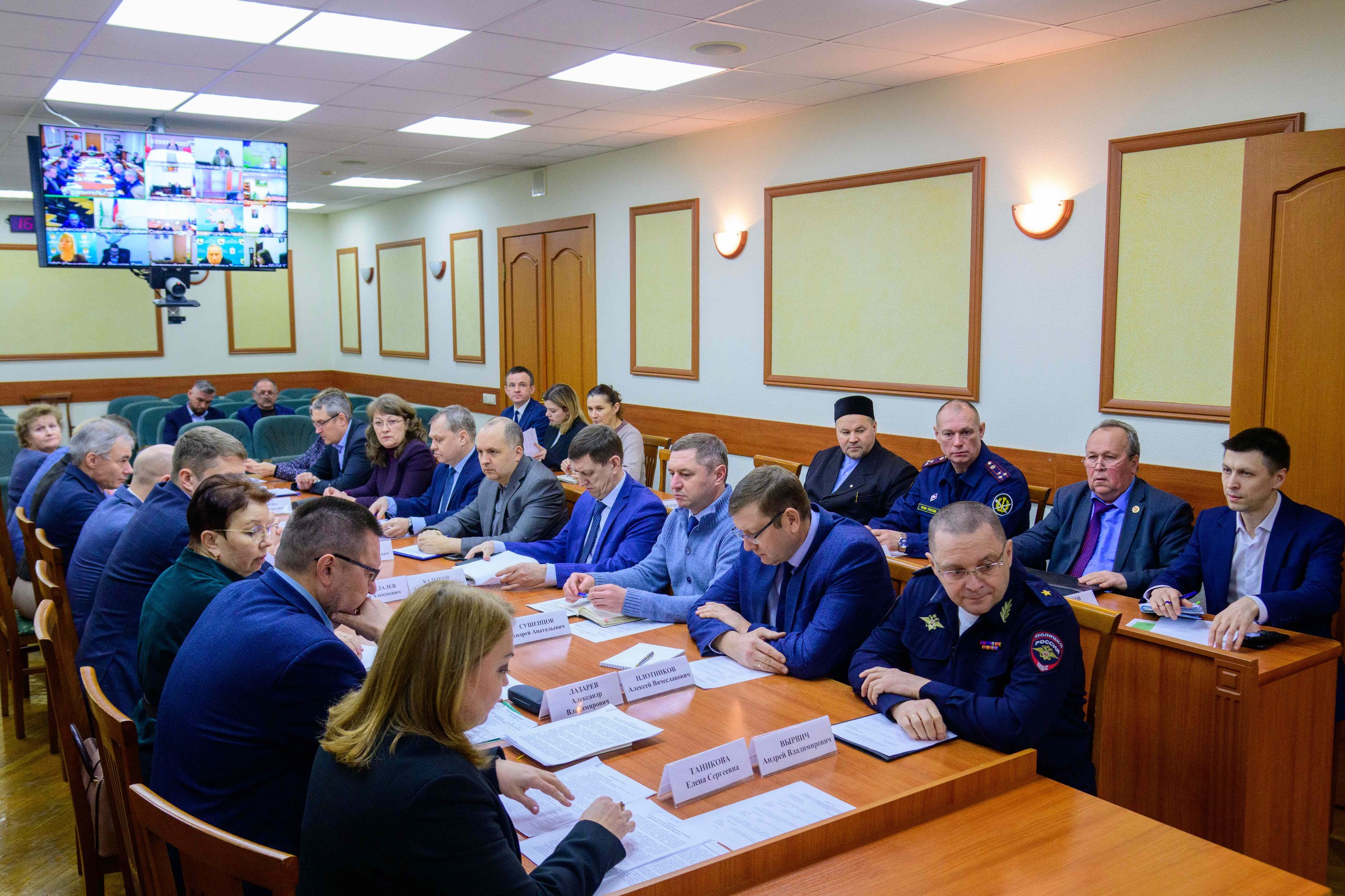 Состоялось очередное заседание Республиканской межведомственной комиссии по поддержке участников специальной военной операции и членов их семей Состоялось очередное заседание Республиканской межведомственной комиссии по поддержке участников специальной военной операции и членов их семей