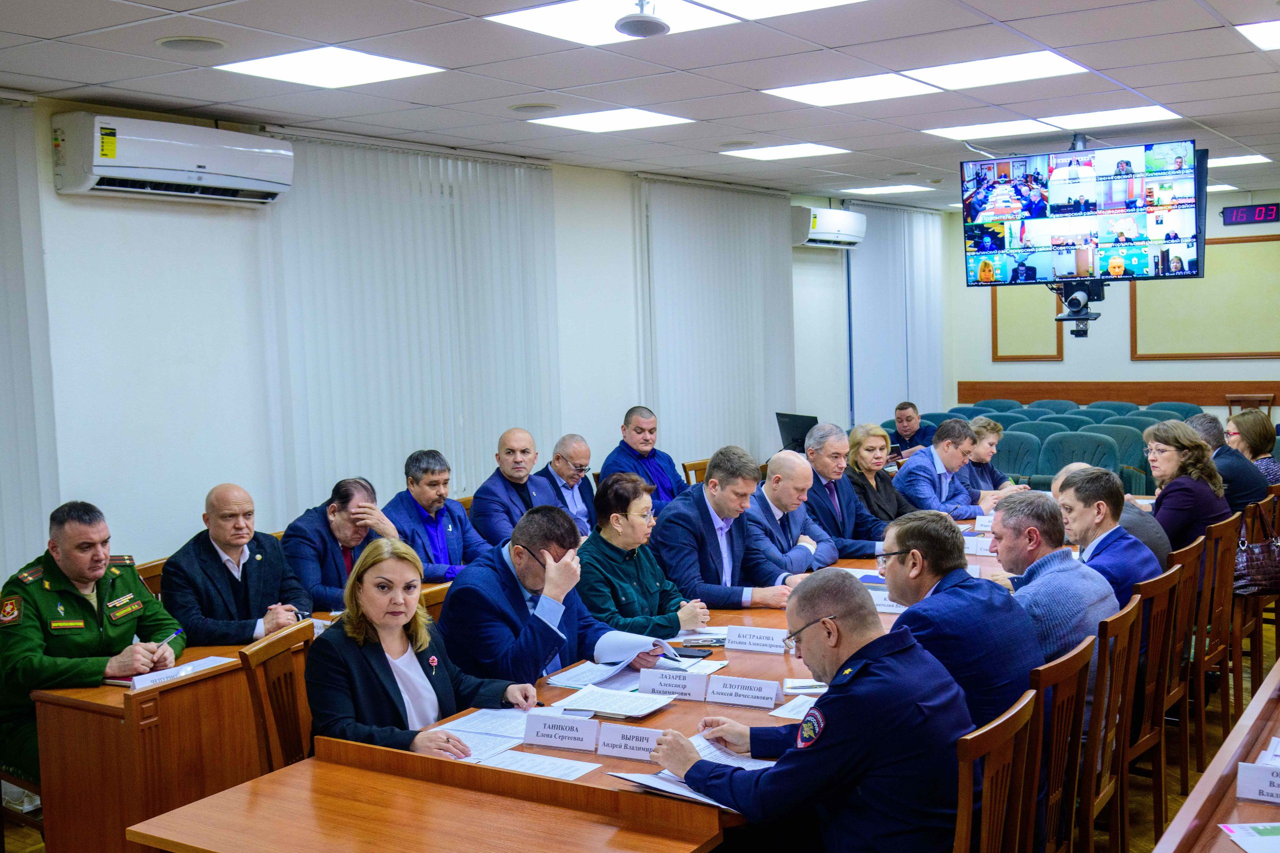 Состоялось очередное заседание Республиканской межведомственной комиссии по поддержке участников специальной военной операции и членов их семей Состоялось очередное заседание Республиканской межведомственной комиссии по поддержке участников специальной военной операции и членов их семей