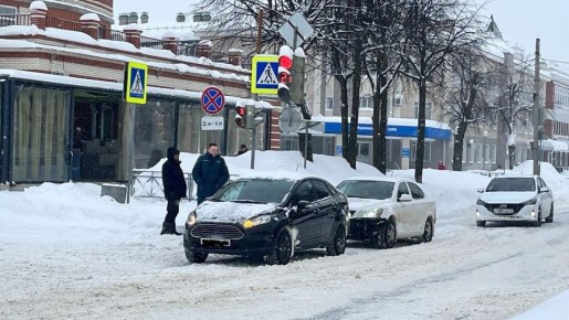 На дорогах Йошкар-Олы бьются машины