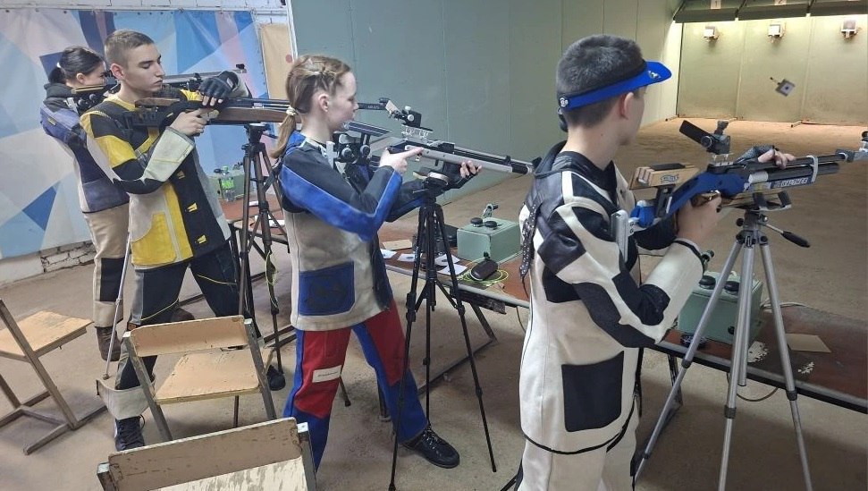 Школьники Марий Эл сражались за титул лучшего стрелка