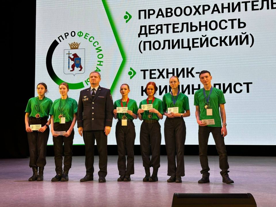 Заместитель Министра внутренних дел по Республике Марий Эл Виталий Любинецкий принял участие в награждении участников Регионального этапа чемпионата по профессиональному мастерству «Профессионалы»