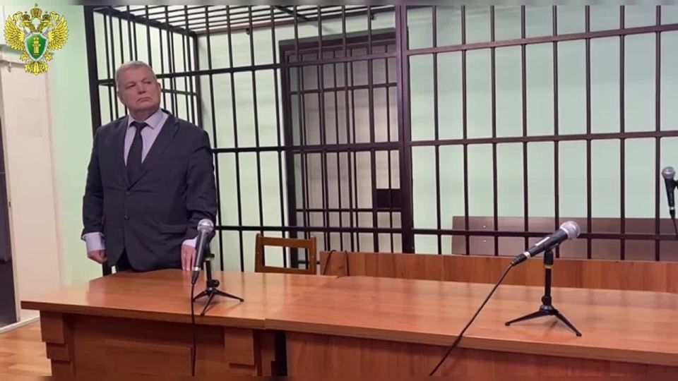 Бывший директор детской школы искусств признан виновным в служебном подлоге и мошенничестве