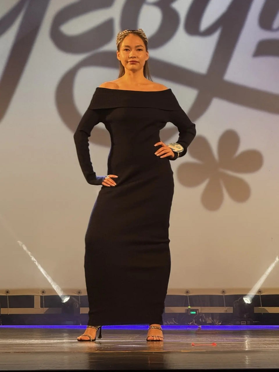 Промо сейчас во Дворце культуры Российской Армии проходит городской этап конкурса «А ну-ка, девушки!» Промо сейчас во Дворце культуры Российской Армии проходит городской этап конкурса «А ну-ка, девушки!»