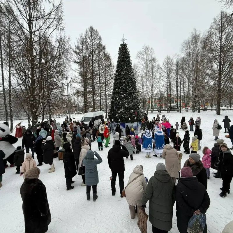 Антон Трудинов: Что нас действительно объединяет? Память о подвигах, уважение к тем, кто стоит на защите Родины, и совместная работа над благоустройством мест, где мы живём и воспитываем детей