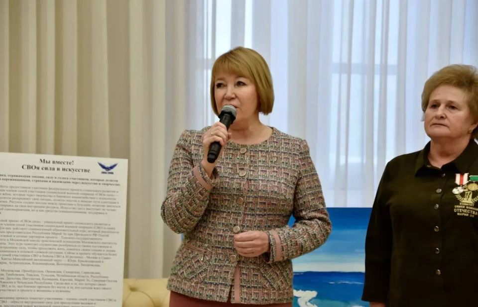 ЛАРИСА ЯКОВЛЕВА НАГРАДИЛА АКТИВИСТОВ КОМИТЕТА СЕМЕЙ ВОИНОВ ОТЕЧЕСТВА В ЧЕСТЬ ТРЕТЬЕЙ ГОДОВЩИНЫ СОЗДАНИЯ ШТАБА В МАРИЙ ЭЛ