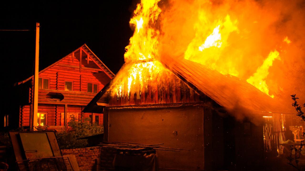 В Горномарийском районе в деревне Первое Чермышево бушевал пожар