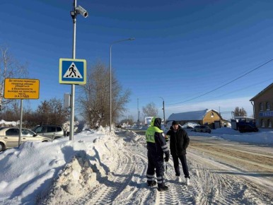 В п. Сернур сотрудники Госавтоинспекции провели профилактическую акцию «Вежливый водитель, внимательный пешеход»