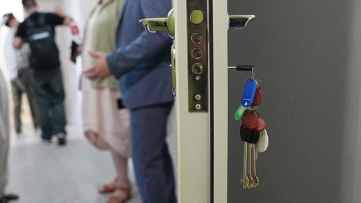 � ������ ���������� ������������ ������������� ������ � �������������