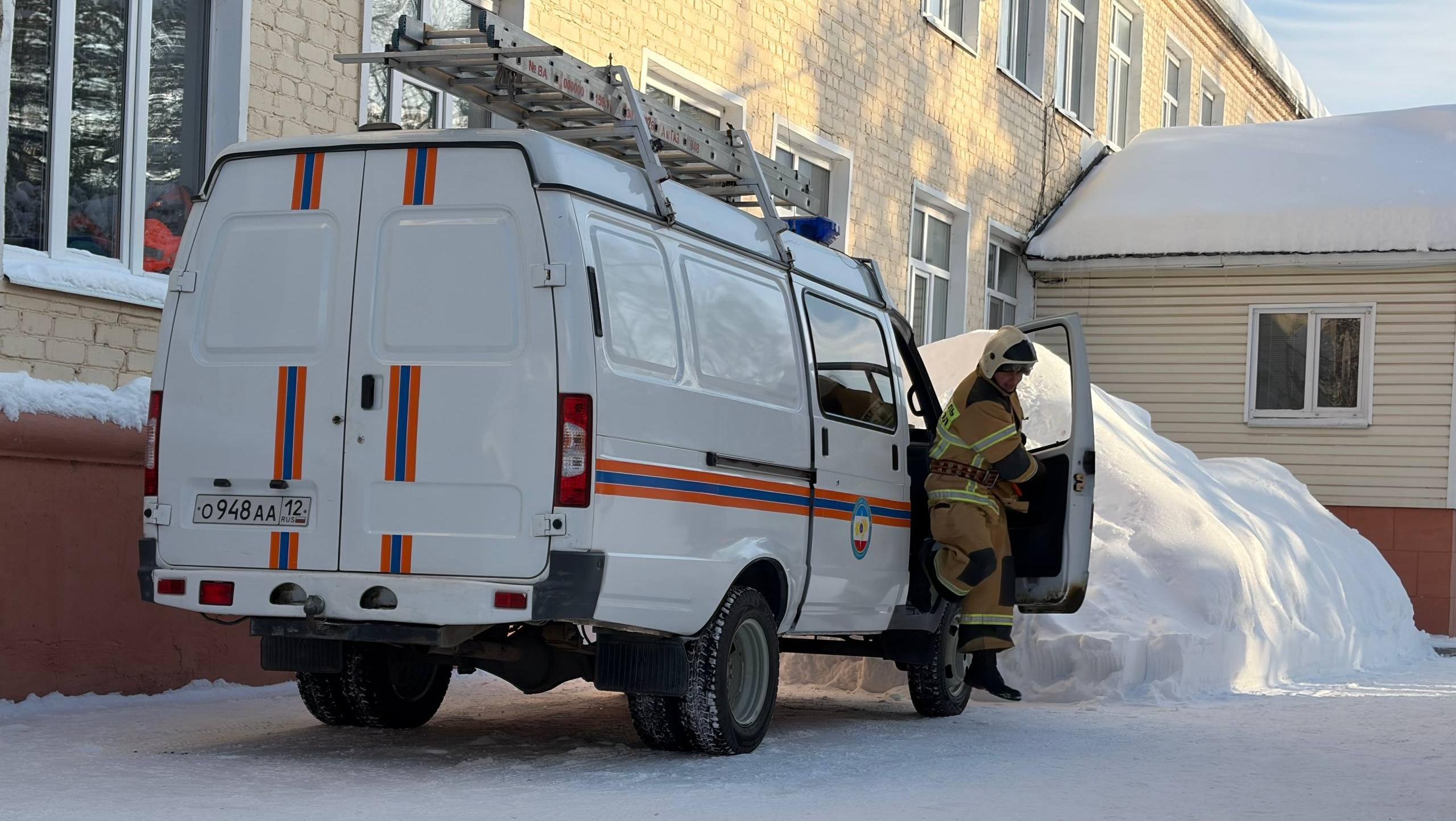 Помощь спасателей понадобилась в ДТП в Медведевском районе